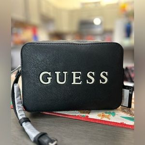NWT GUESS Crossbody bag